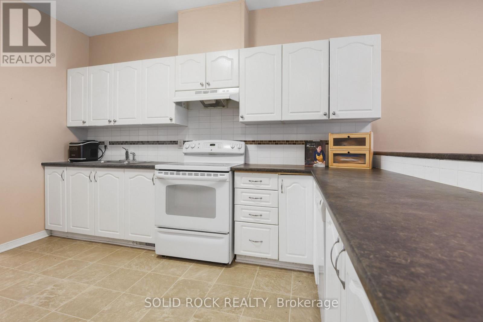 16 Moe Robillard Street, Arnprior, Ontario  K7S 0C2 - Photo 12 - X13883674
