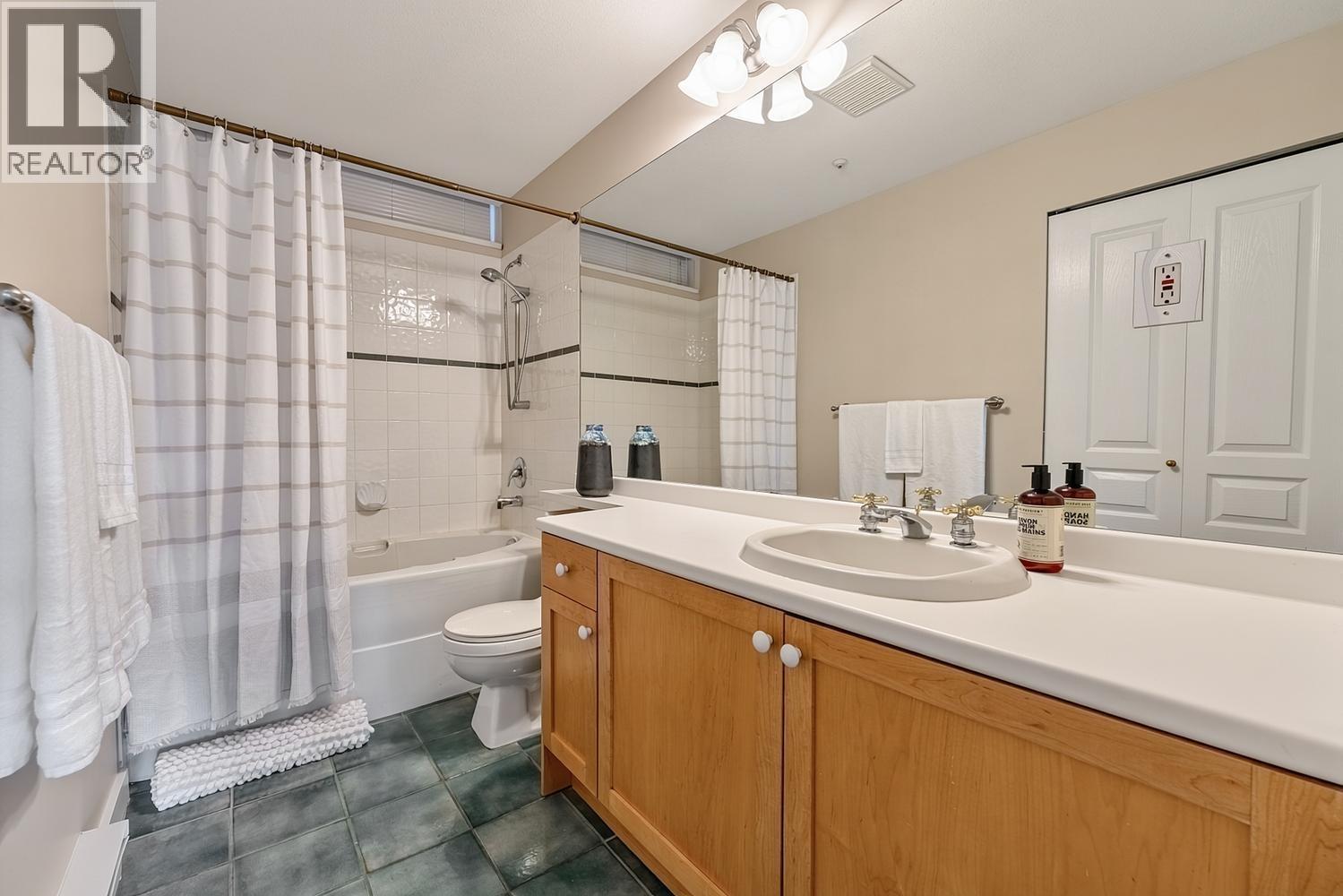 302 2020 E Kent Avenue, Vancouver, British Columbia  V5P 4X5 - Photo 24 - R3174297
