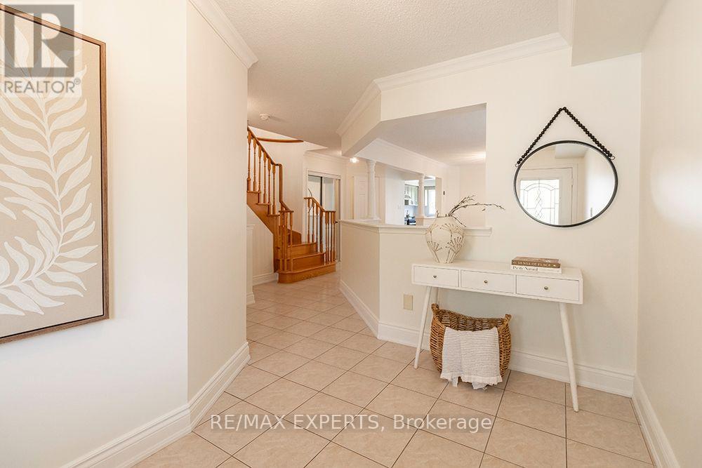 104 Echo Ridge Crescent, Vaughan, Ontario  L4H 2K1 - Photo 5 - N13883698
