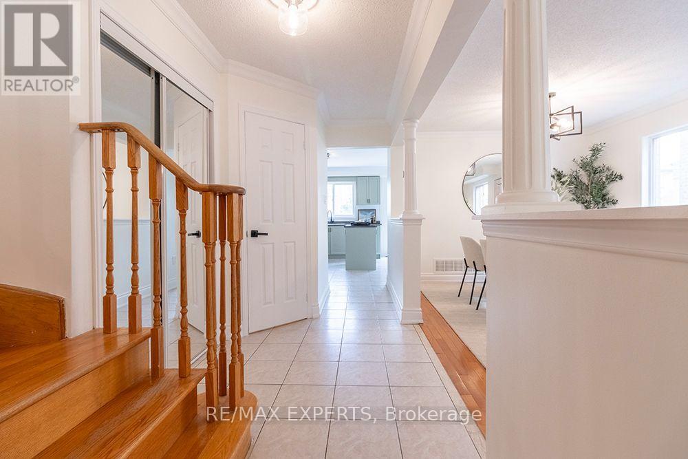 104 Echo Ridge Crescent, Vaughan, Ontario  L4H 2K1 - Photo 6 - N13883698