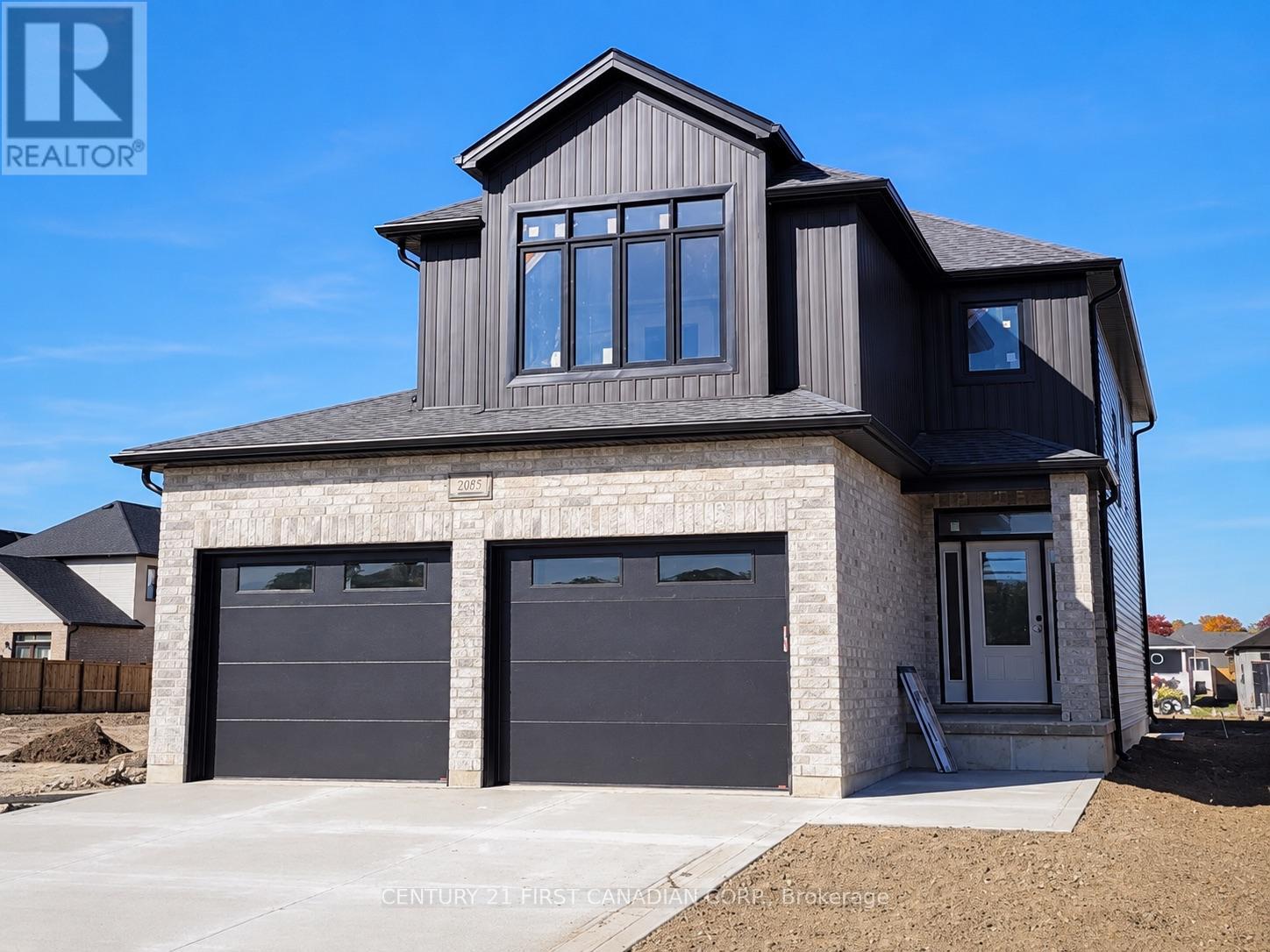 99 SHELDABREN STREET, North Middlesex, Ontario