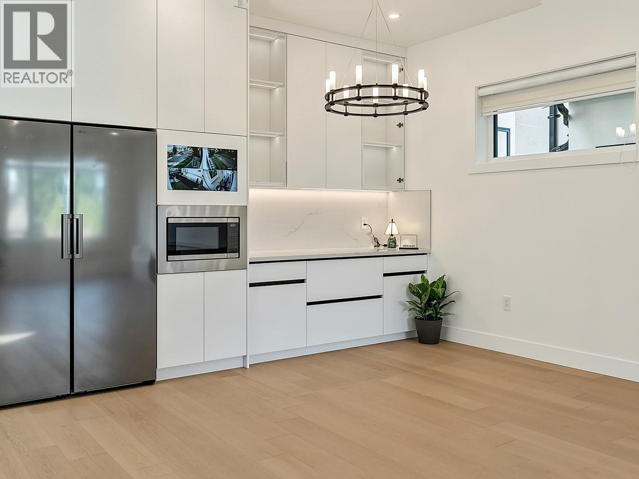 2 5337 Elsom Avenue, Burnaby, British Columbia  V5H 2Z4 - Photo 8 - R3174296