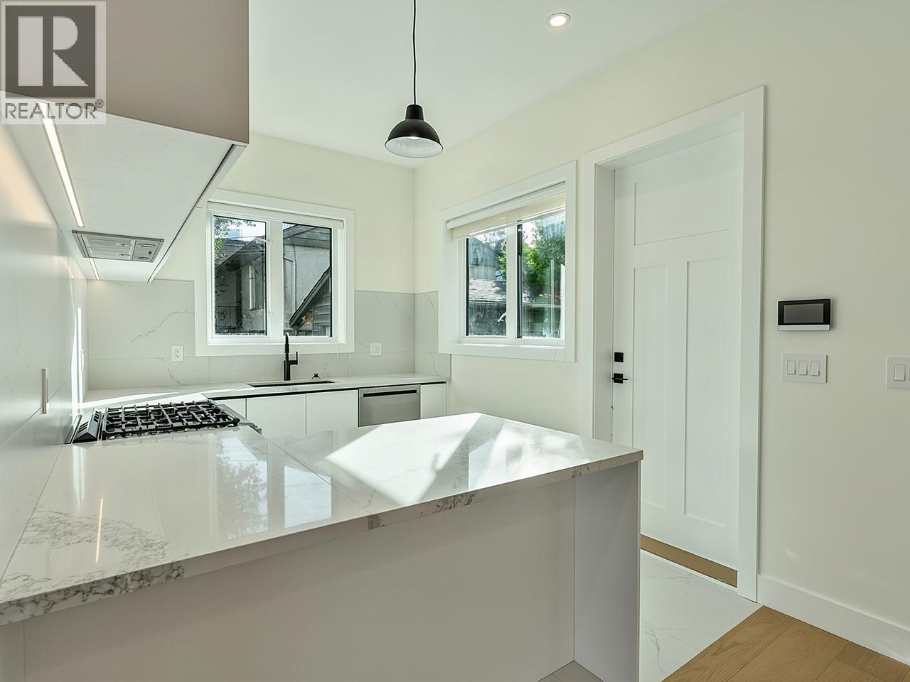 2 5337 Elsom Avenue, Burnaby, British Columbia  V5H 2Z4 - Photo 9 - R3174296