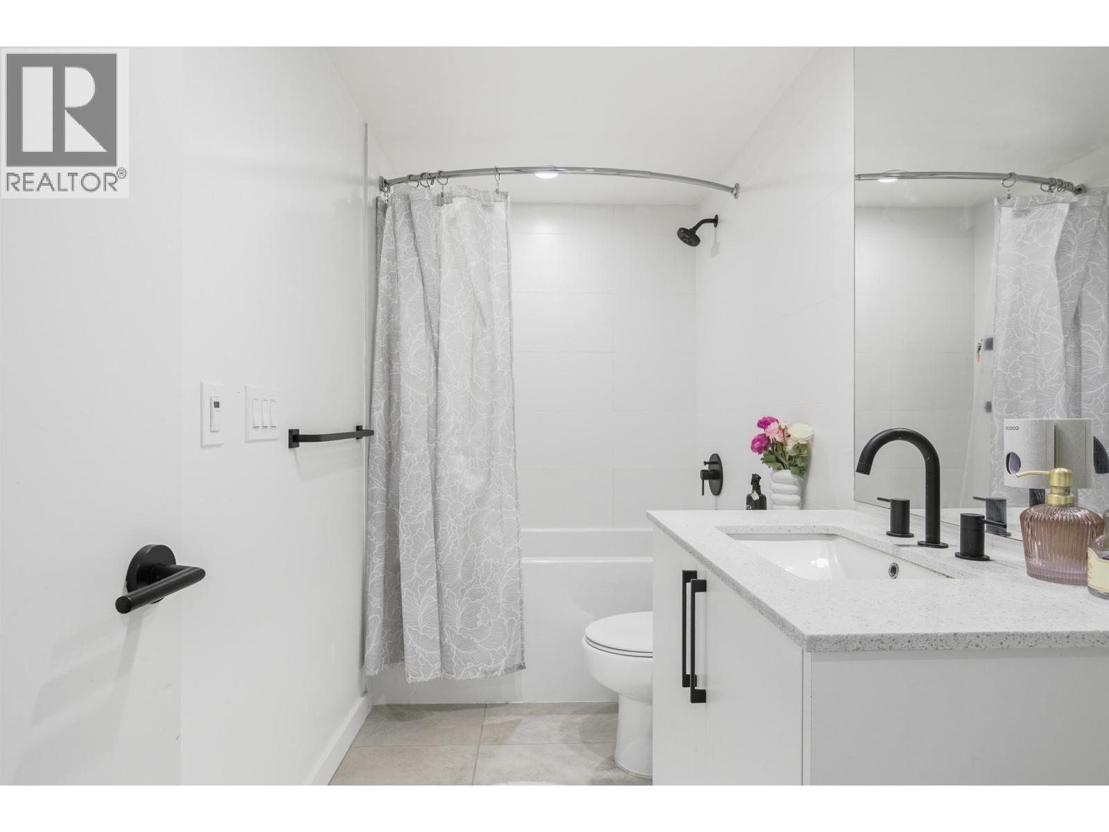 356 555 2nd E Street, North Vancouver, British Columbia  V7L 1E1 - Photo 16 - R3174312