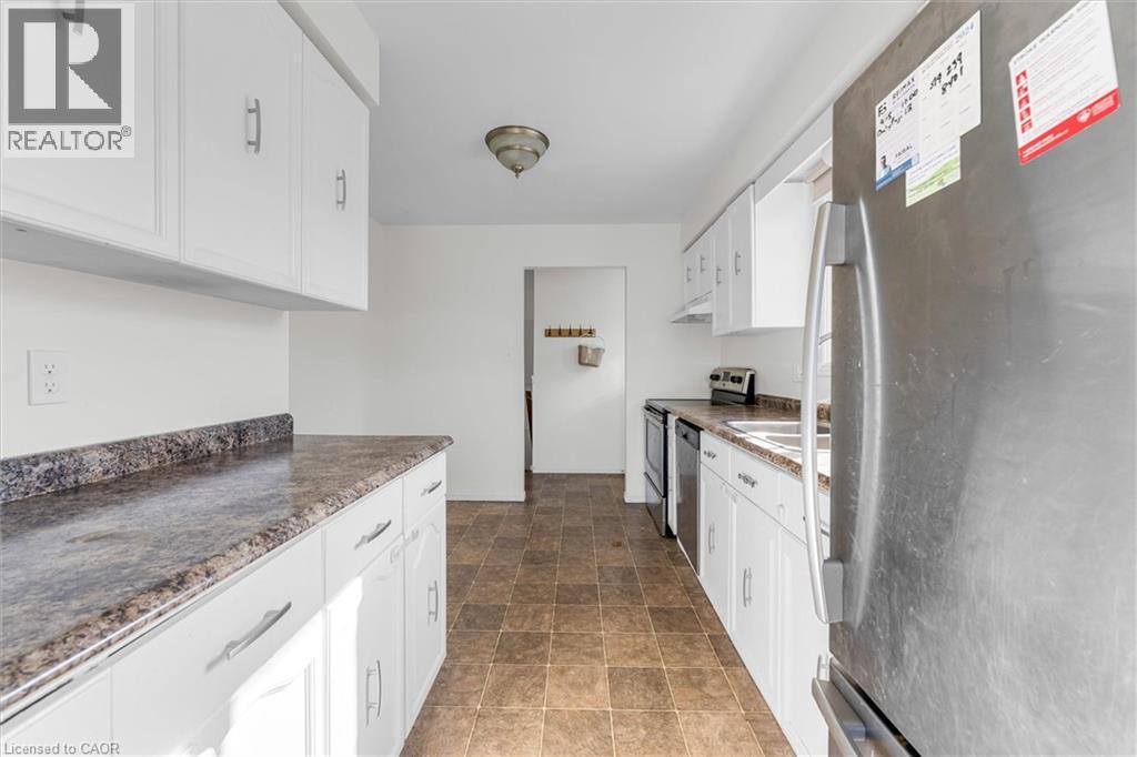 16 Crystal Court, Cambridge, Ontario  N1R 7T2 - Photo 10 - 40870296