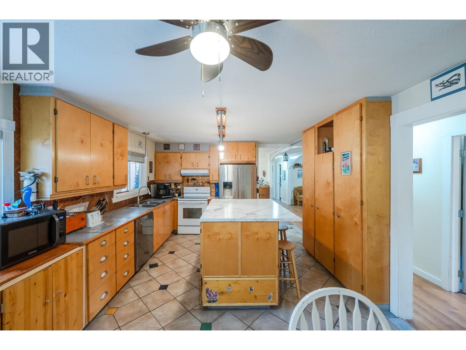 5467 Sawmill Road, Oliver, British Columbia  V0H 1T9 - Photo 11 - 10402816