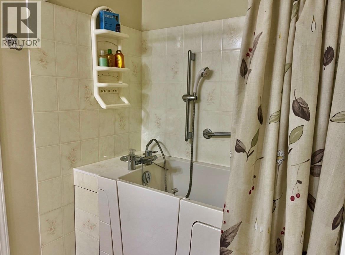 3900 27 Avenue Unit# 74, Vernon, British Columbia  V1T 9E6 - Photo 8 - 10403342