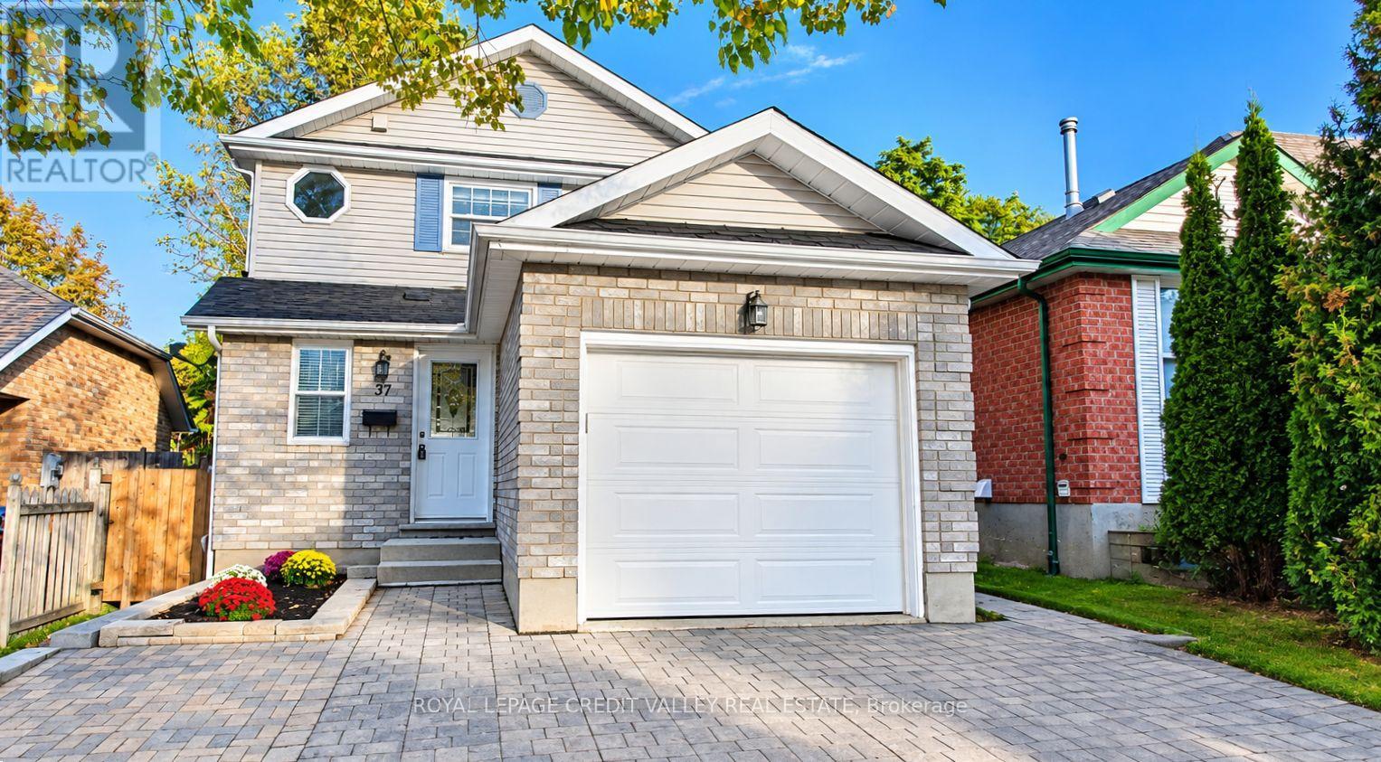 37 RODGERS ROAD, Guelph, Ontario