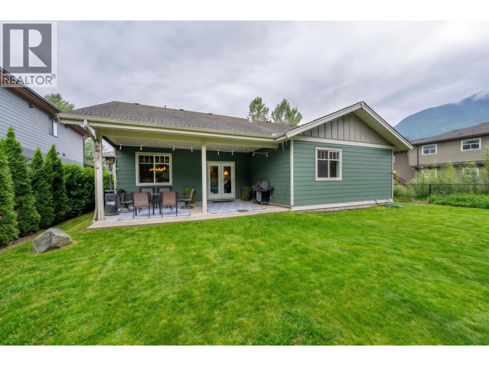 1545 Judd Road, Squamish, British Columbia  V0N 1H0 - Photo 34 - R3173419