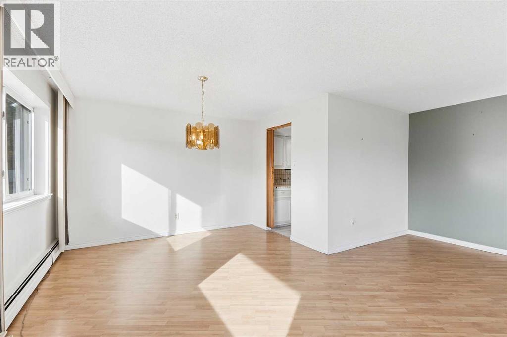303, 629 Royal Avenue SW