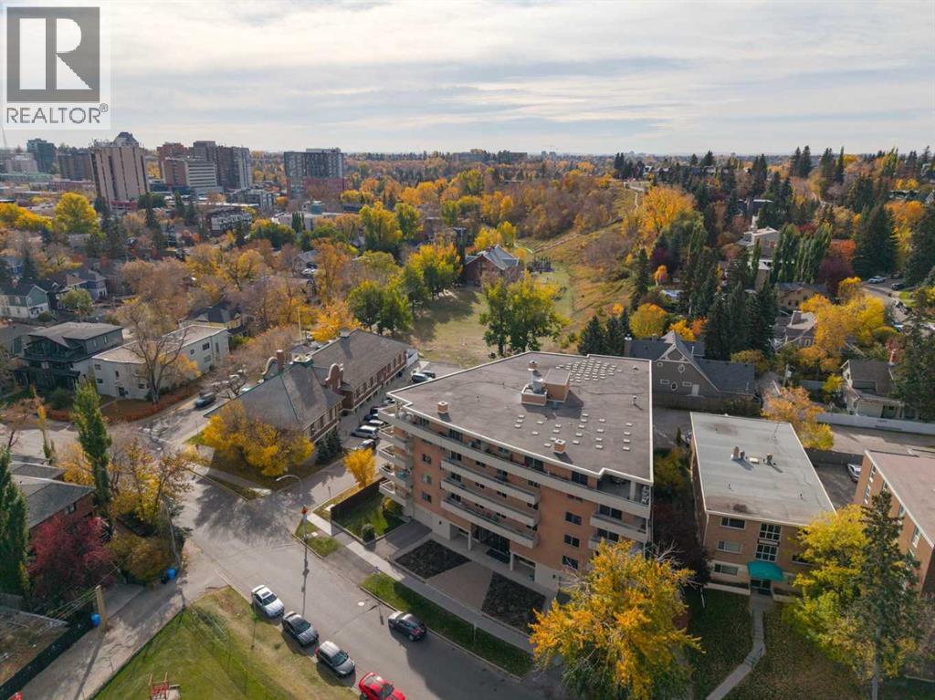 303, 629 Royal Avenue SW
