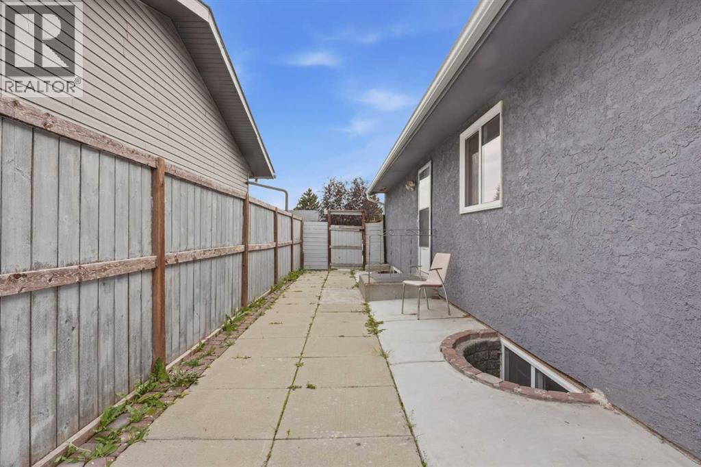 188 Maitland Drive NE