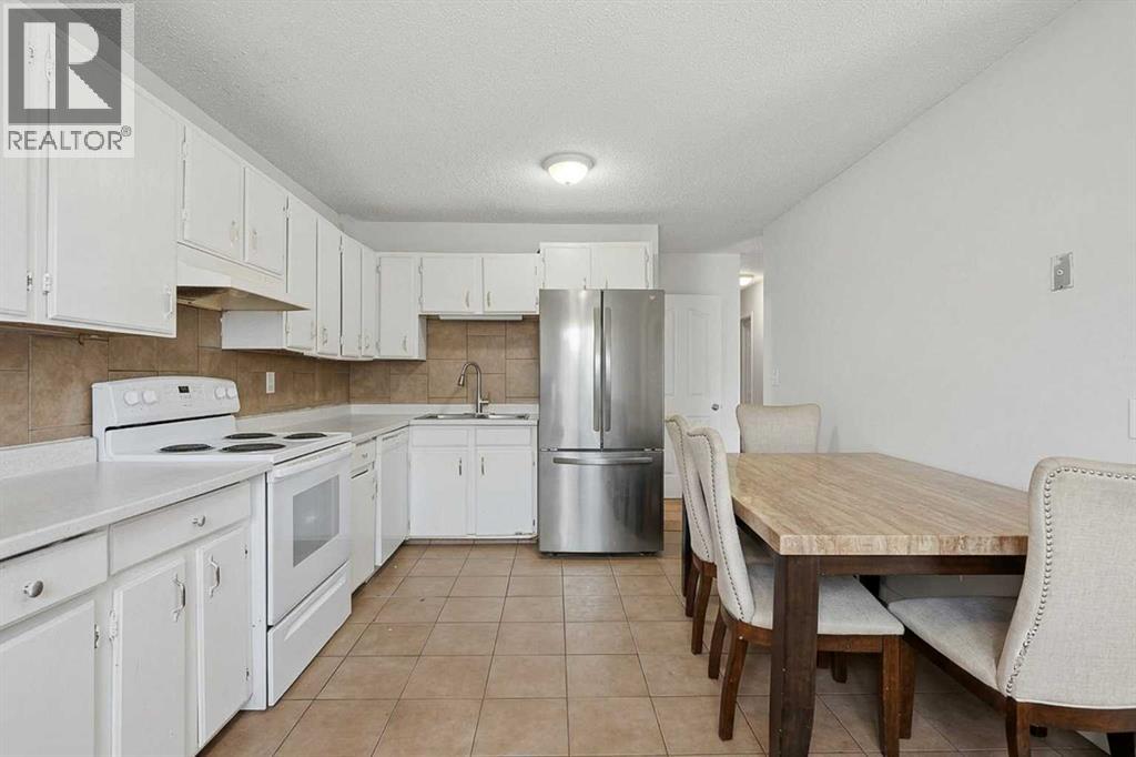 188 Maitland Drive NE