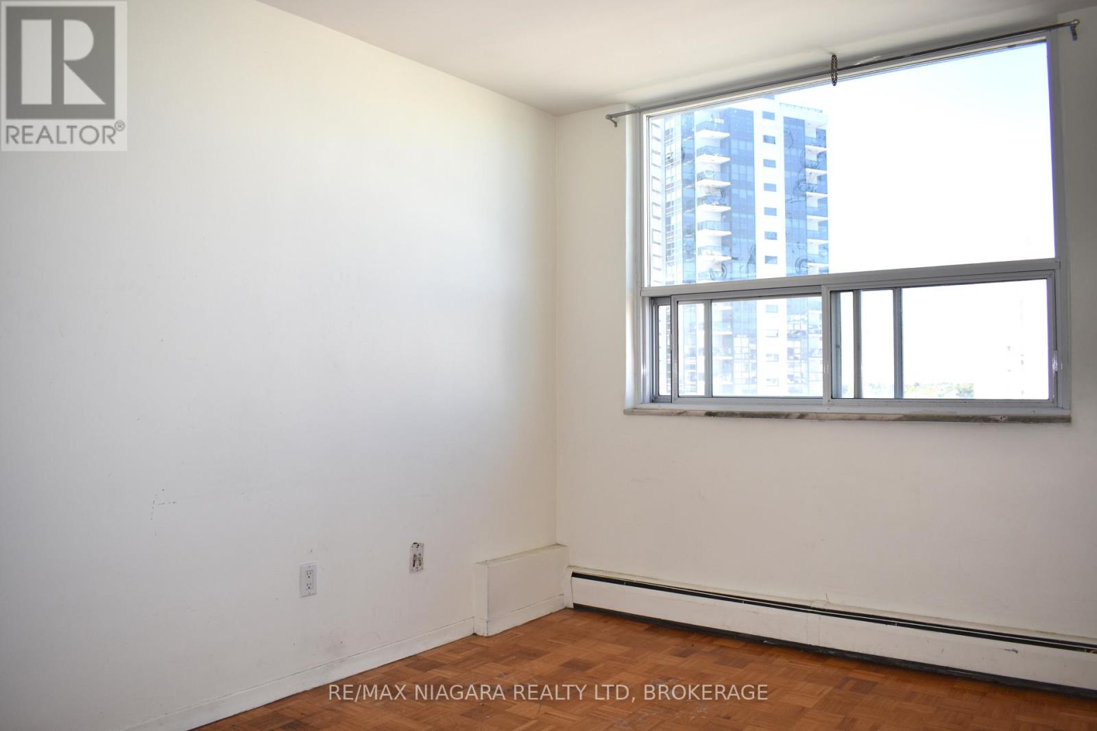 1002 - 35 Towering Heights Boulevard, St. Catharines (Glendale/glenridge), Ontario  L2T 3G8 - Photo 12 - X13883722