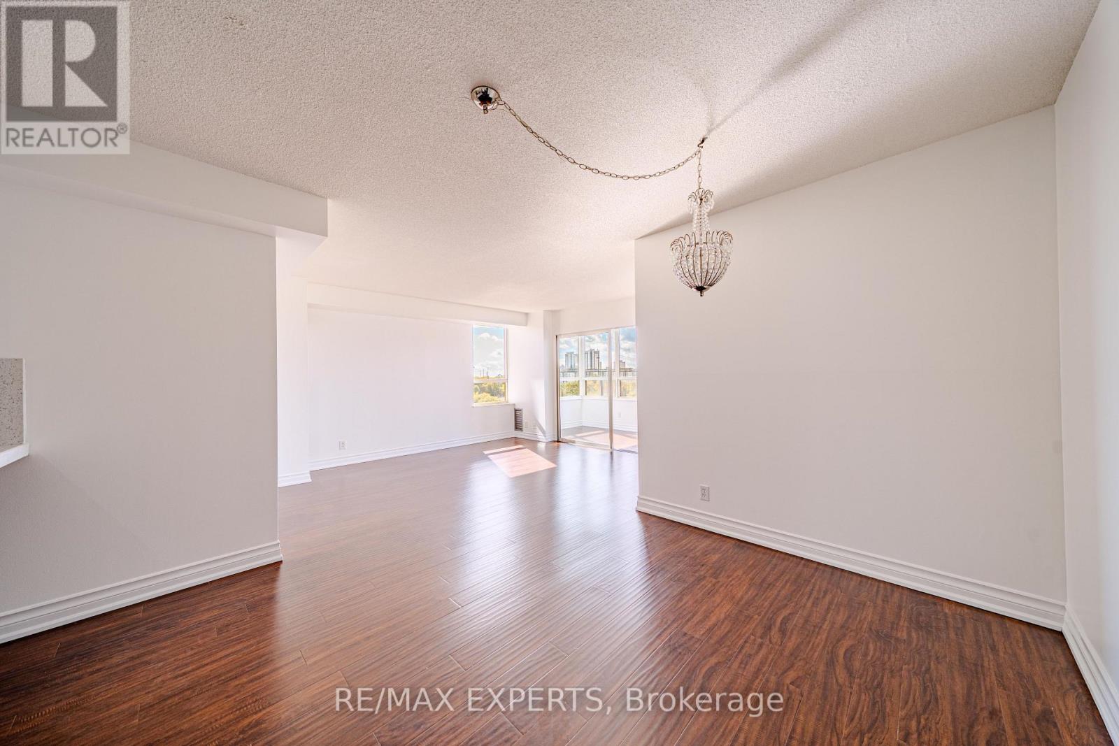 802 - 215 Wynford Drive, Toronto (Flemingdon Park), Ontario  M3C 3P5 - Photo 11 - C13883762
