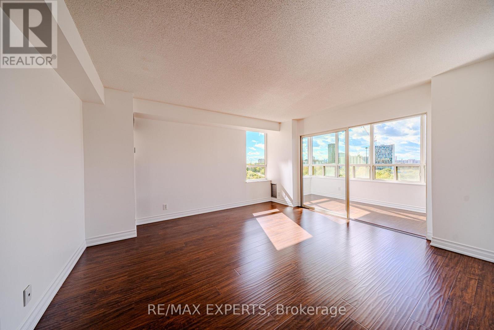 802 - 215 Wynford Drive, Toronto (Flemingdon Park), Ontario  M3C 3P5 - Photo 13 - C13883762