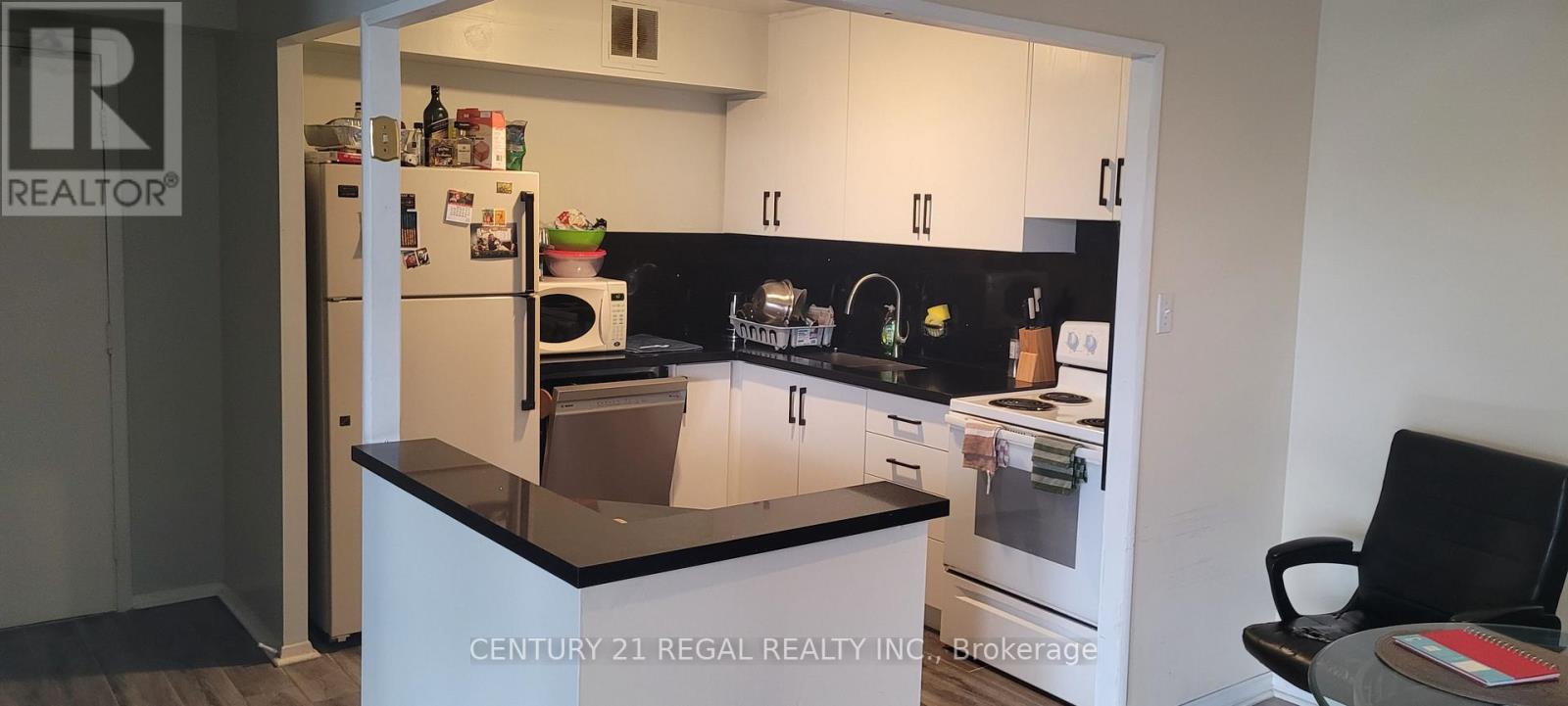 804 - 380 Dixon Road, Toronto (Kingsview Village-The Westway), Ontario  M9R 1T3 - Photo 4 - W13883732