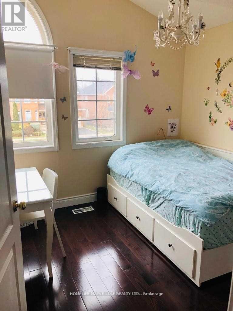 1758 Westbridge Way, Mississauga (Meadowvale Village), Ontario  L5N 7S6 - Photo 16 - W13883780