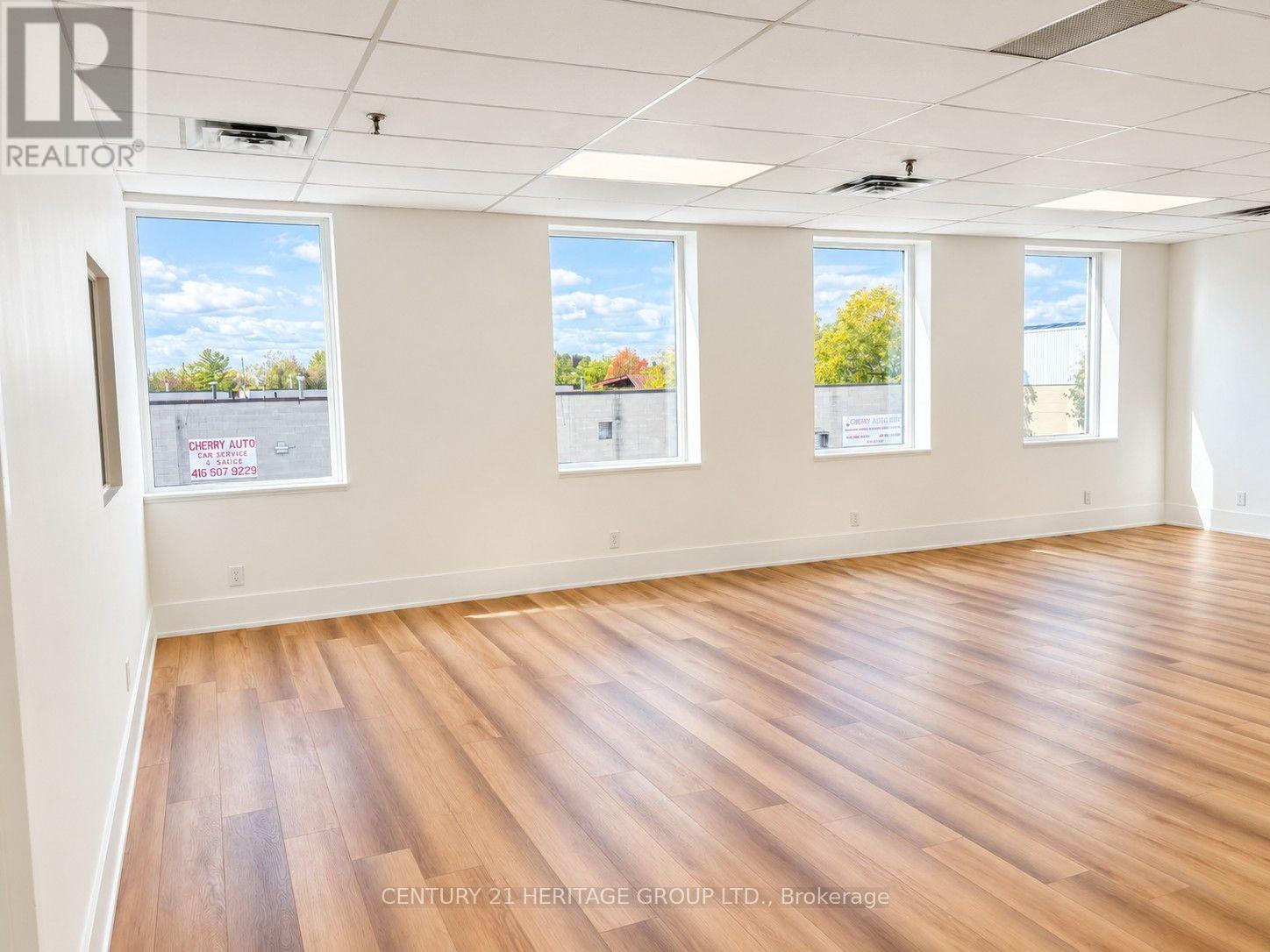 205 - 4544 Dufferin Street, Toronto (York University Heights), Ontario  M3H 5X2 - Photo 11 - W13883800
