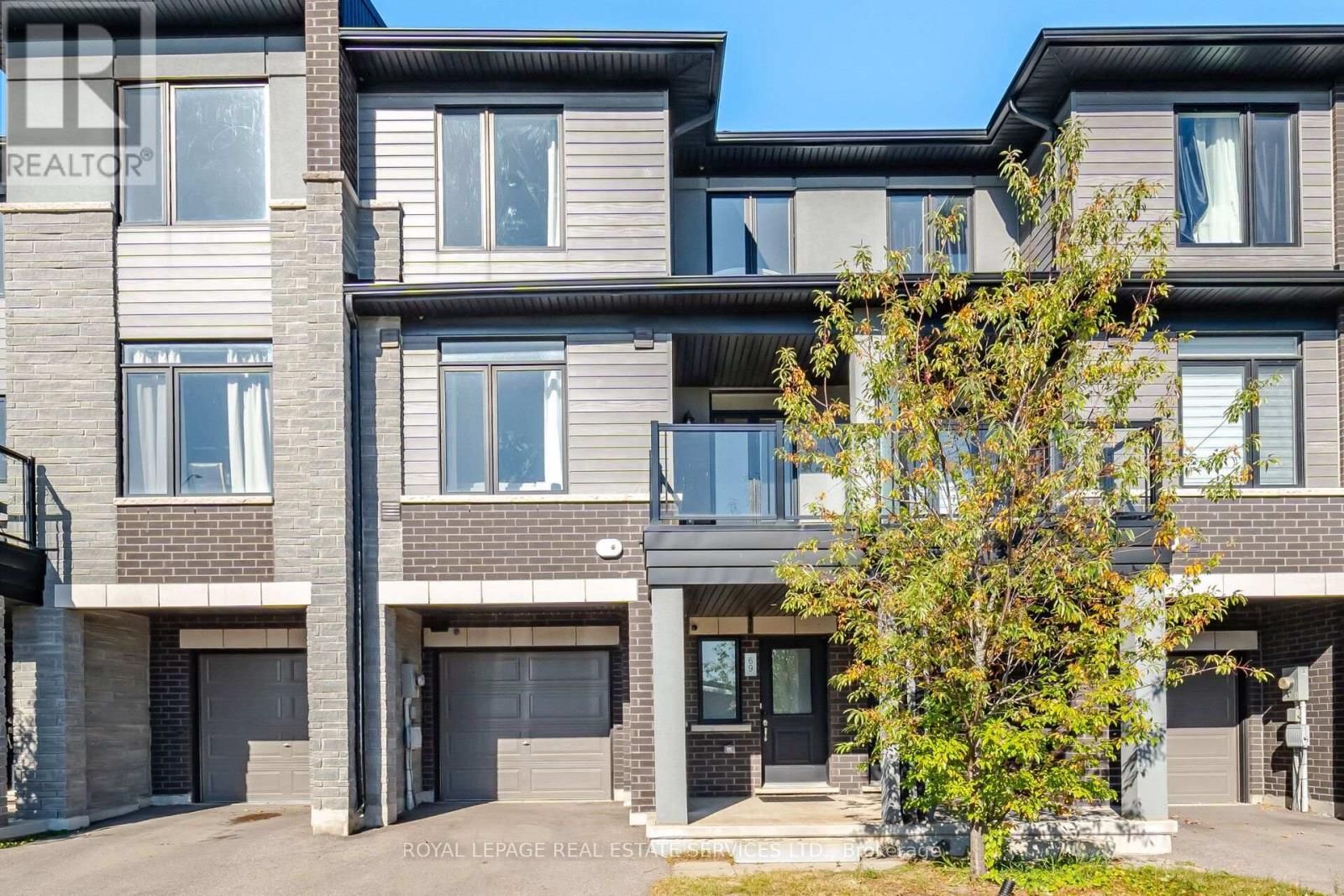 69 - 590 NORTH SERVICE ROAD, Hamilton, Ontario