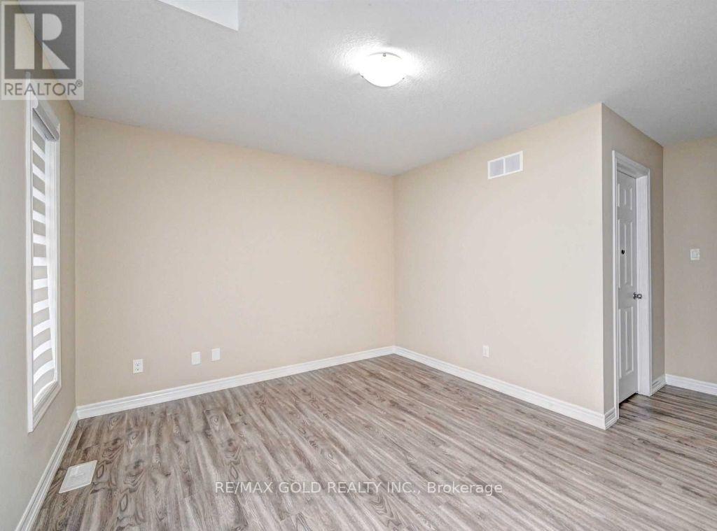 Upper - 400 Wild Calla Street, Waterloo, Ontario  N2V 0B5 - Photo 22 - X13882596