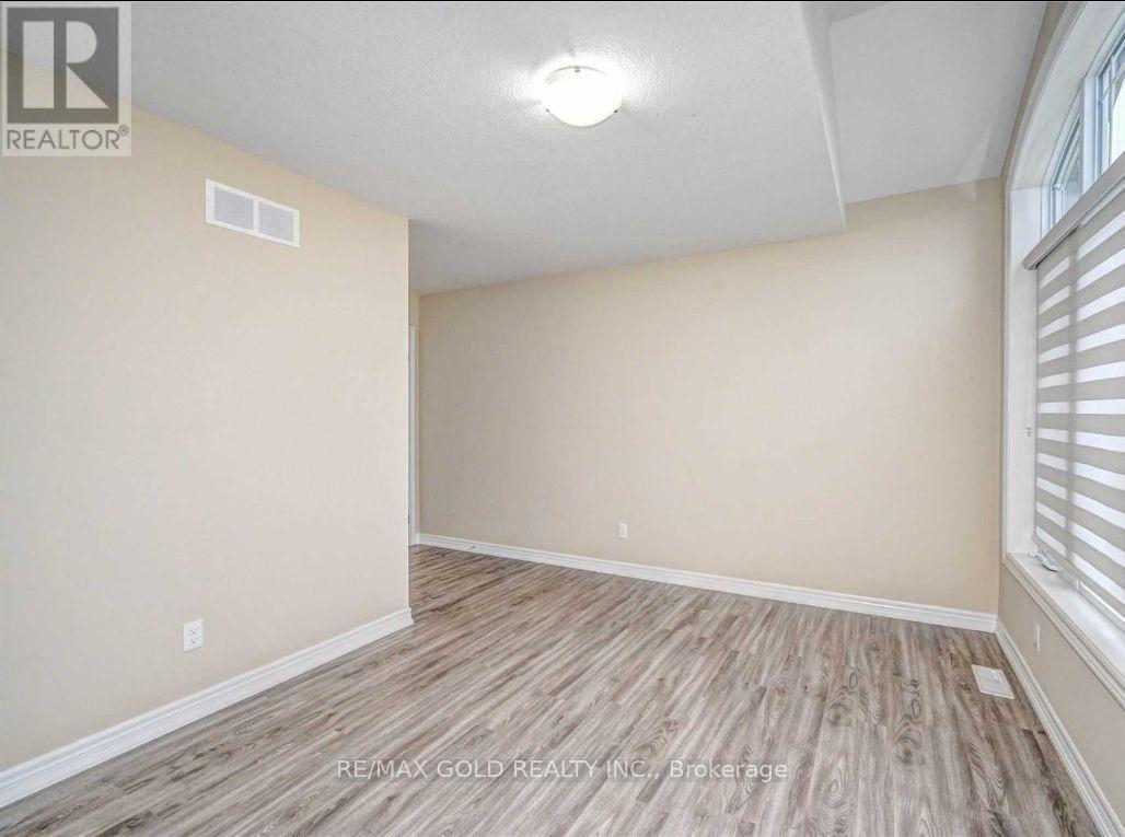 Upper - 400 Wild Calla Street, Waterloo, Ontario  N2V 0B5 - Photo 24 - X13882596