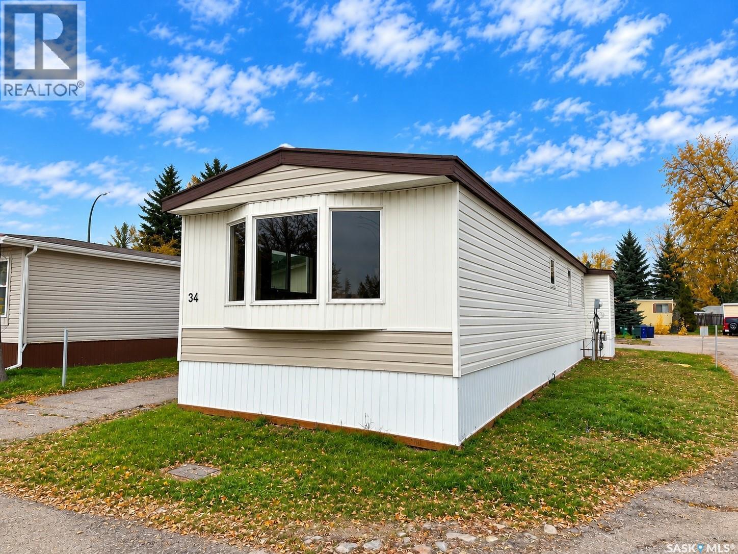 34 1035 Boychuk Drive, Saskatoon, Saskatchewan  S7H 5B2 - Photo 2 - SK050848