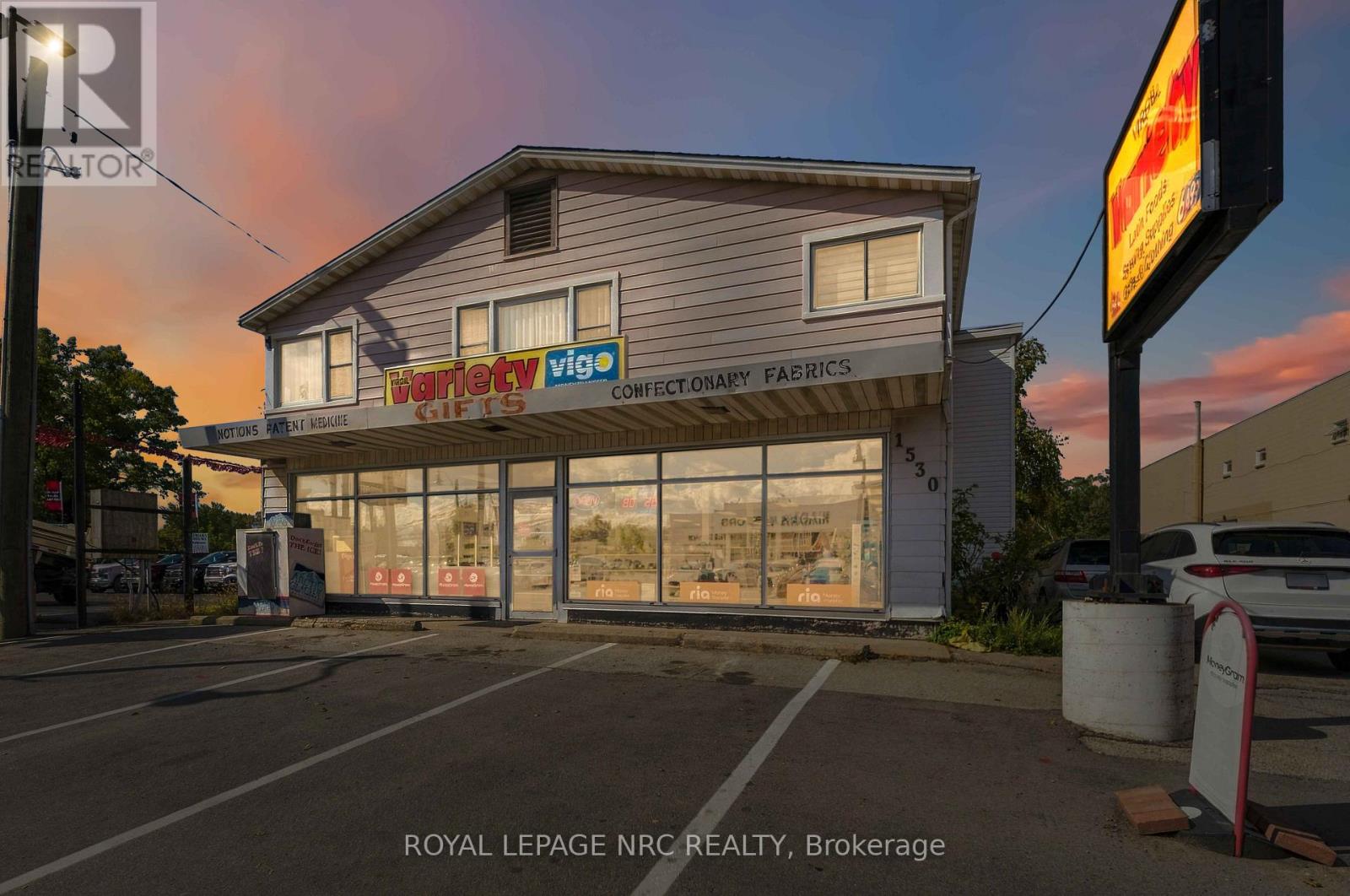 1530 Niagara Stone Road, Niagara-On-The-Lake, Ontario  L0S 1J0 - Photo 4 - X13863858