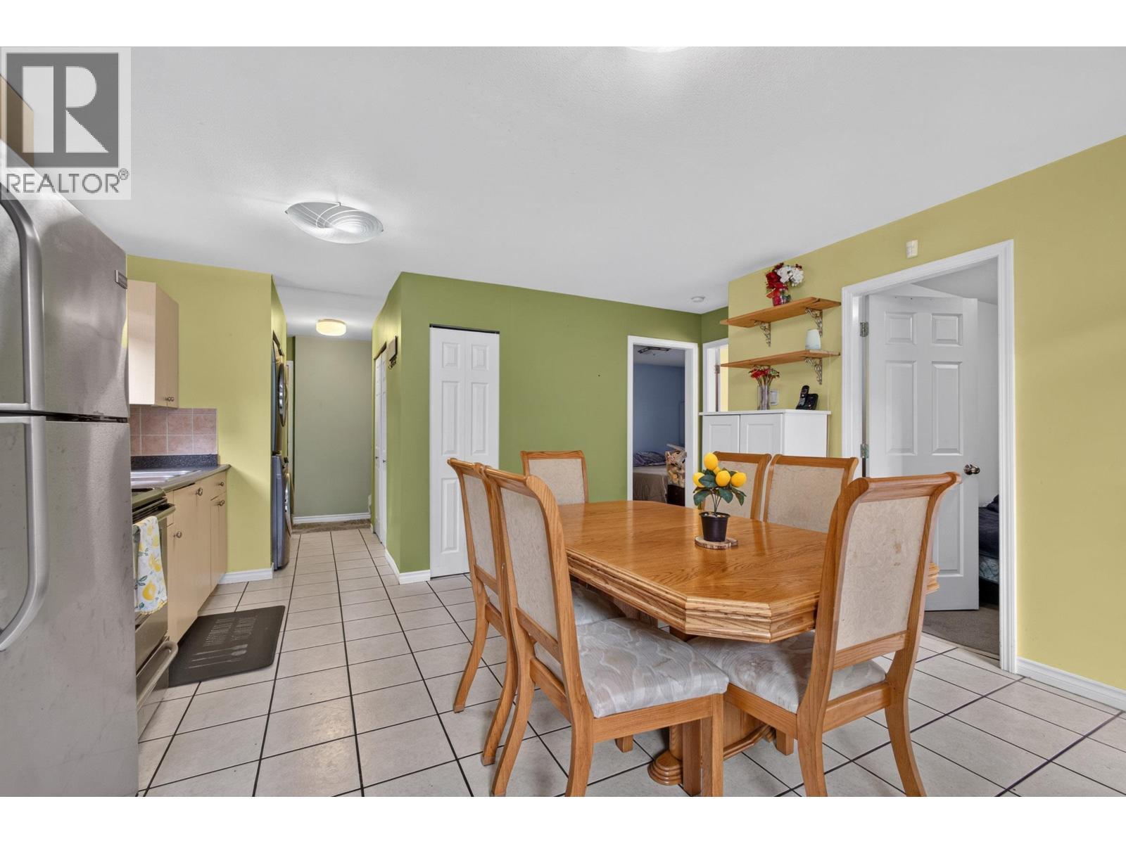 5350 Manor Street, Burnaby, British Columbia  V5G 1B7 - Photo 5 - R3174156