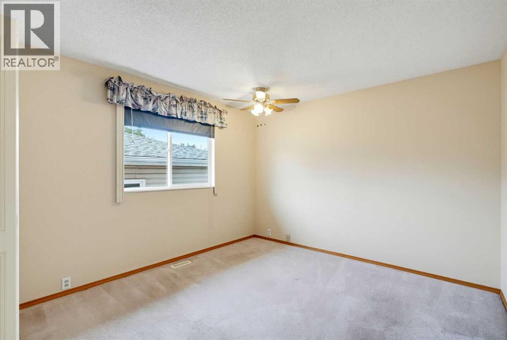 8007 Huntington Street NE, Calgary, Alberta  T2K 5B8 - Photo 12 - A2346689