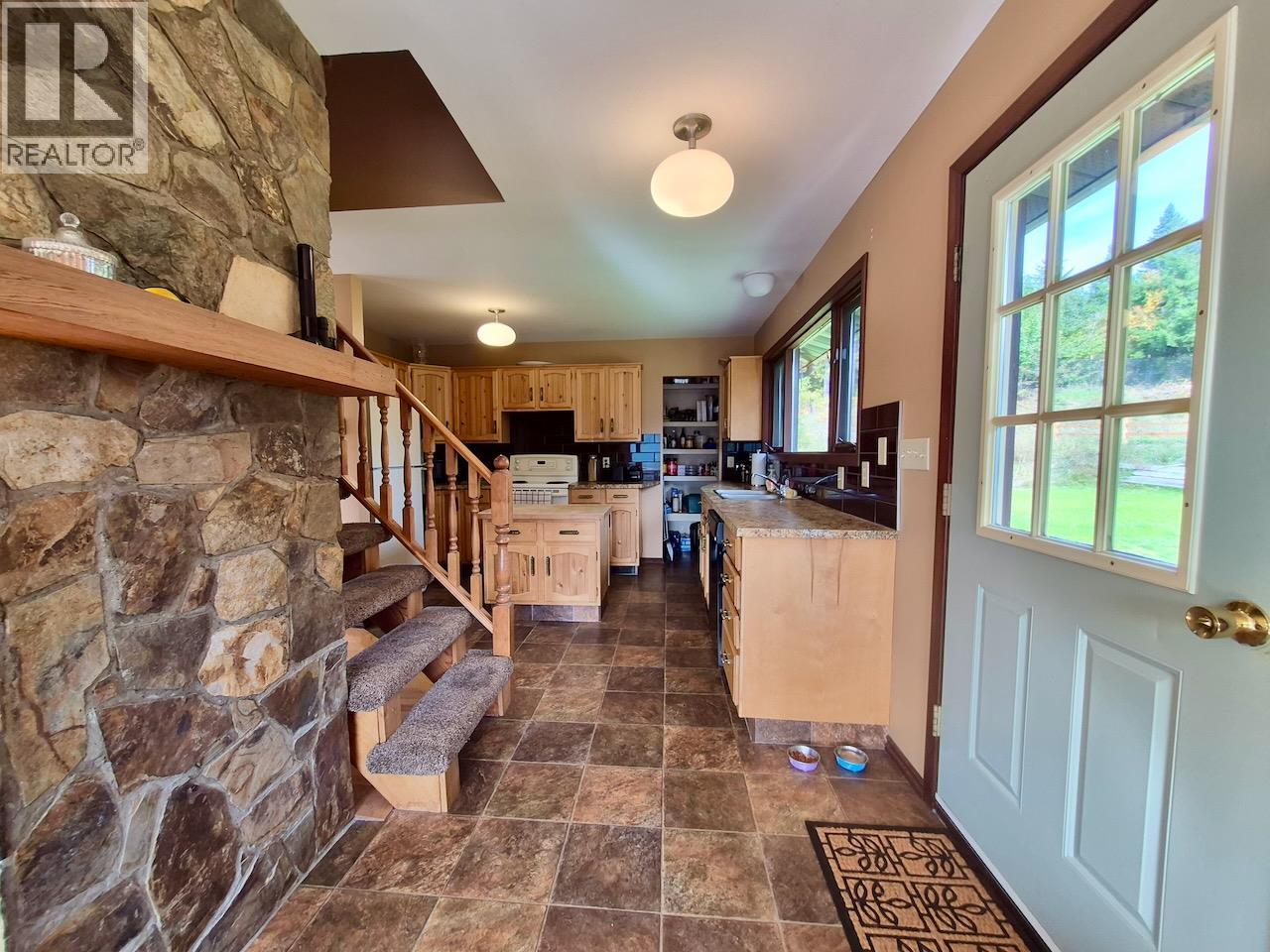 3831 Aaron Road, Bonnington, British Columbia  V0G 2G3 - Photo 29 - 10403313