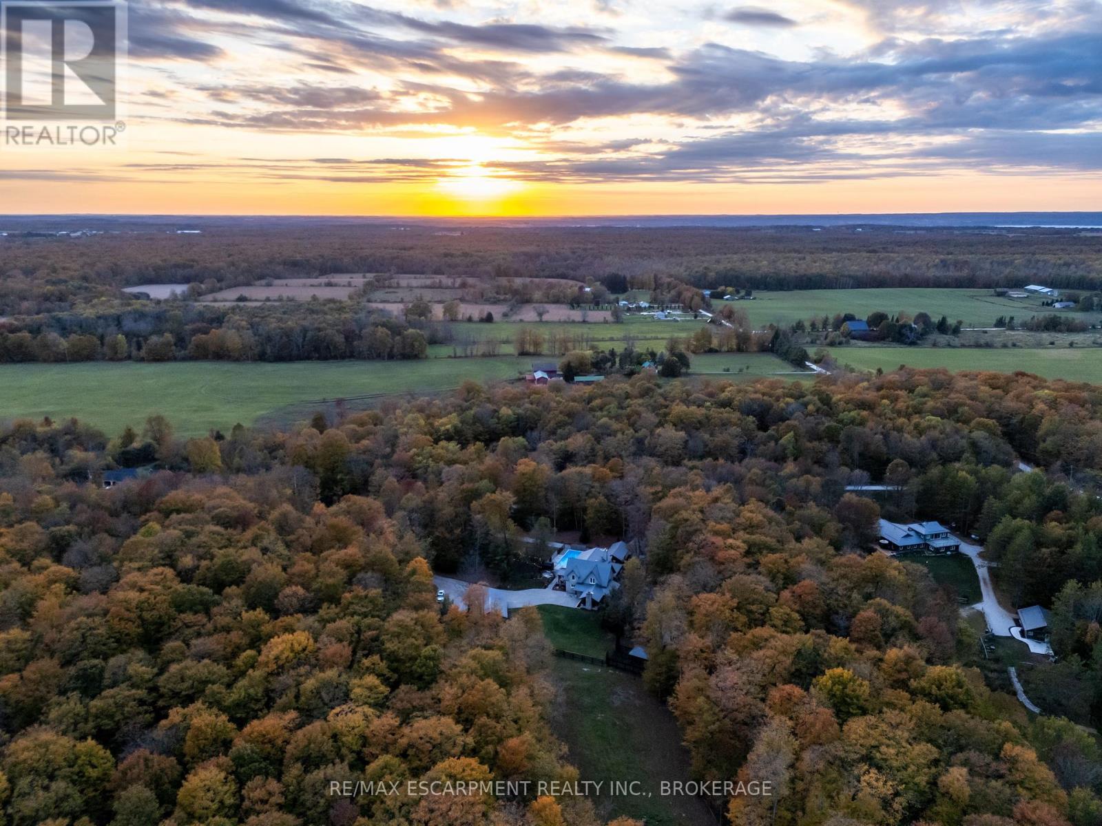 517807 5th Concession Road N, Meaford, Ontario  N4K 5W4 - Photo 2 - X13883848