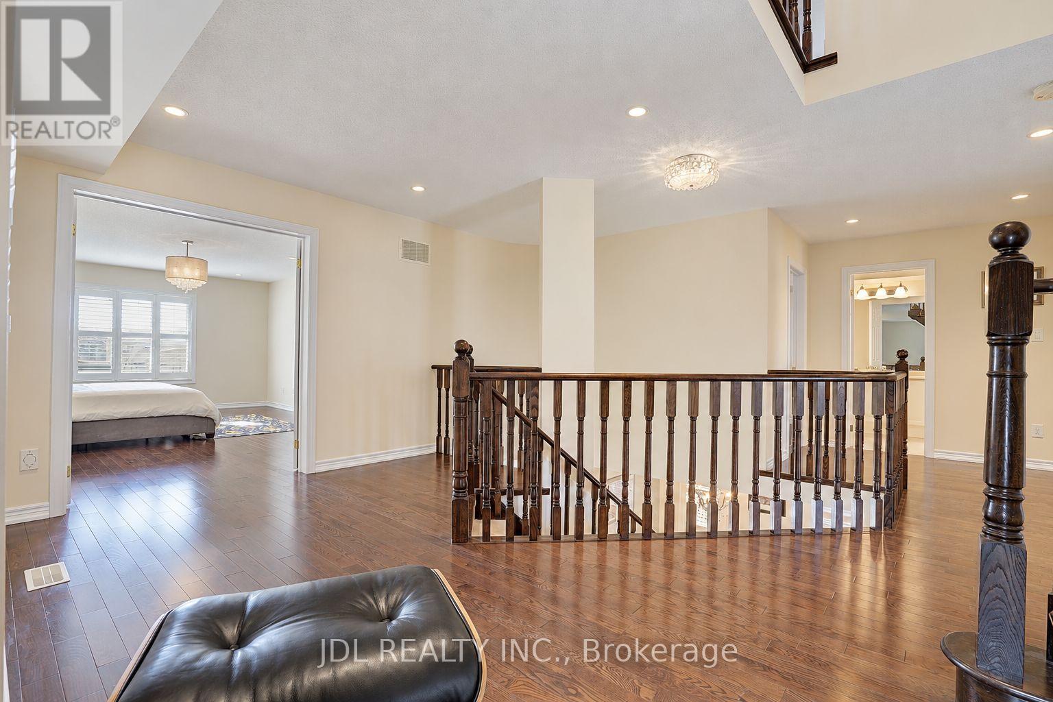 11 Herbert Wales Crescent, Markham, Ontario  L6C 0G1 - Photo 27 - N13883834