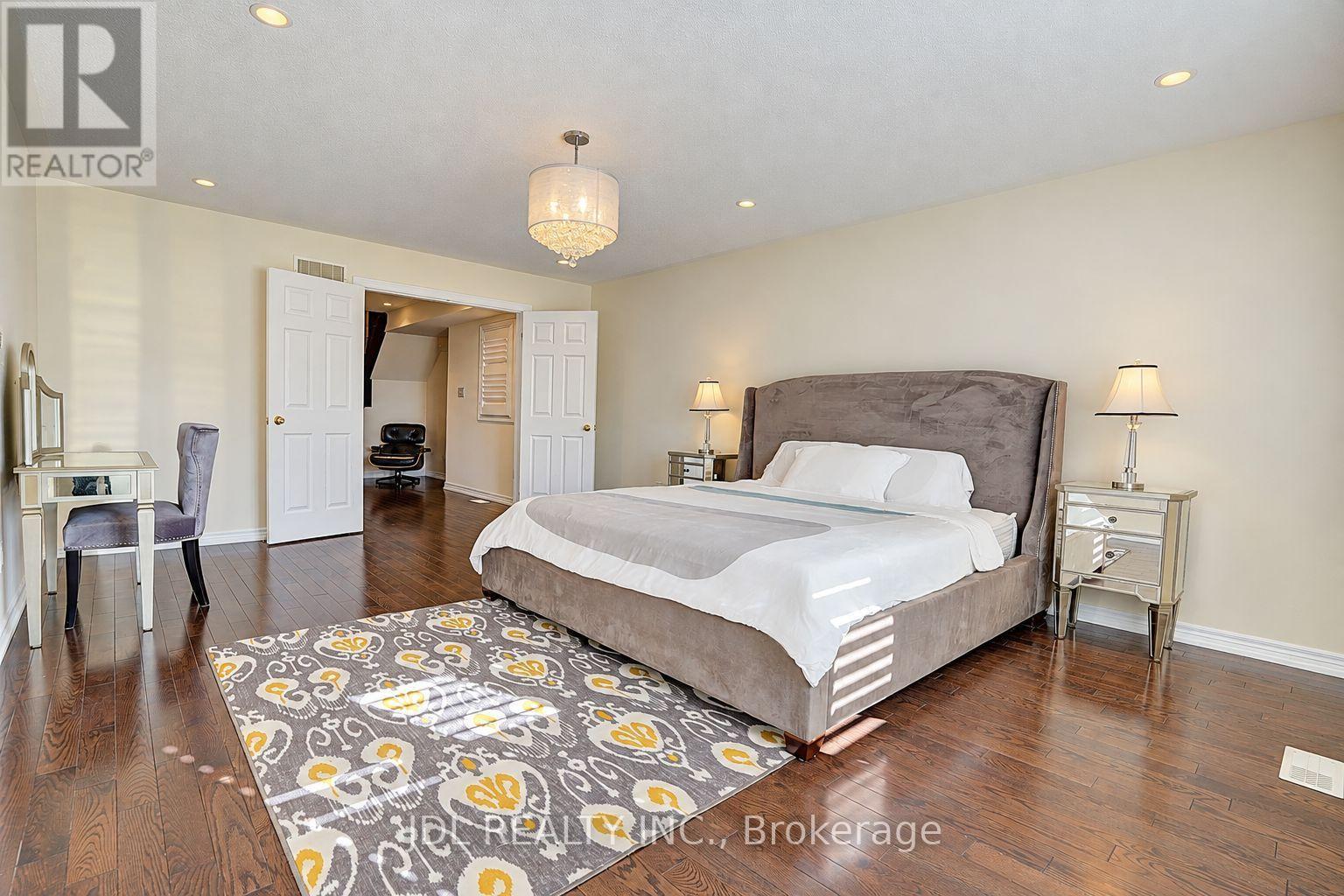 11 Herbert Wales Crescent, Markham, Ontario  L6C 0G1 - Photo 30 - N13883834