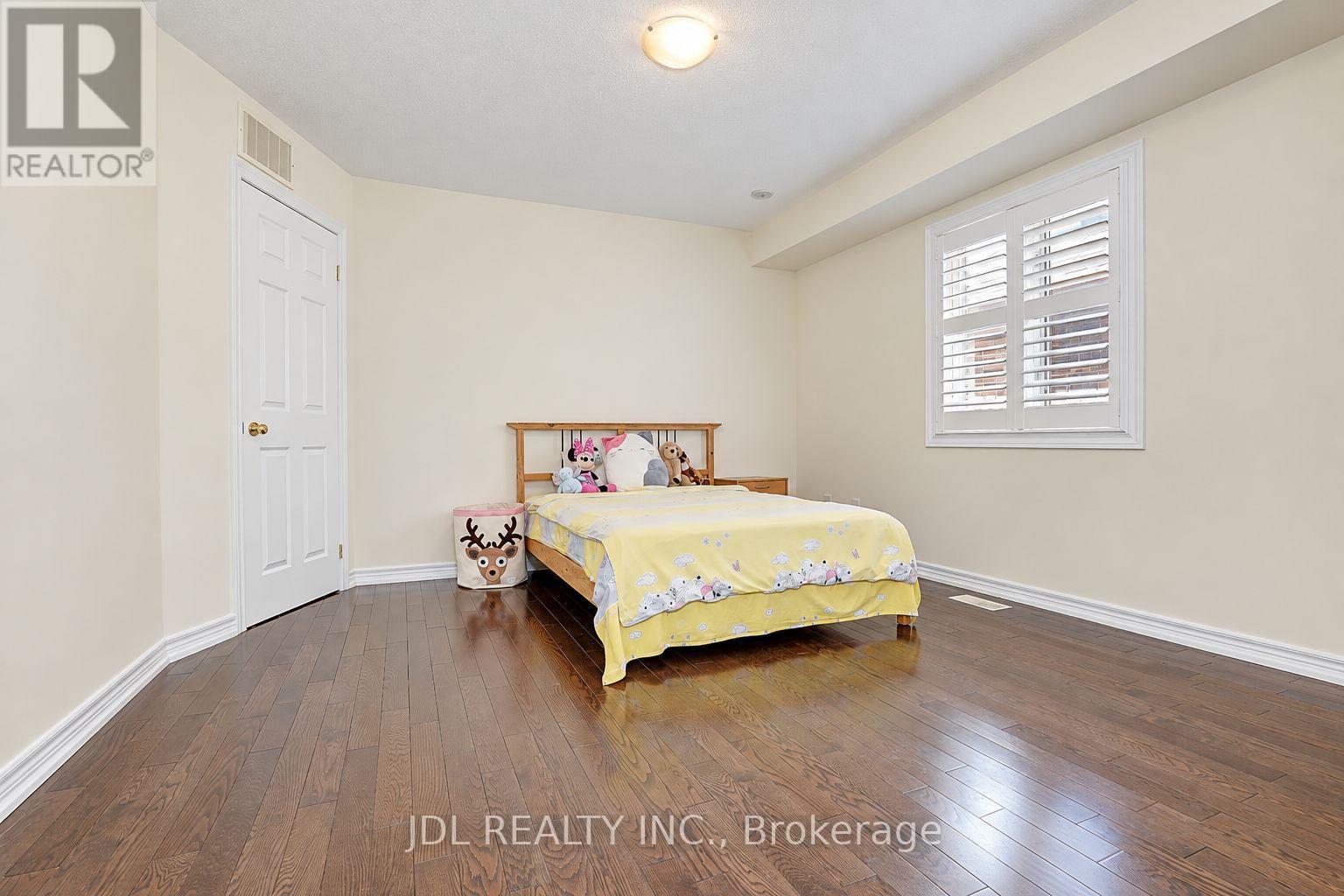 11 Herbert Wales Crescent, Markham, Ontario  L6C 0G1 - Photo 42 - N13883834