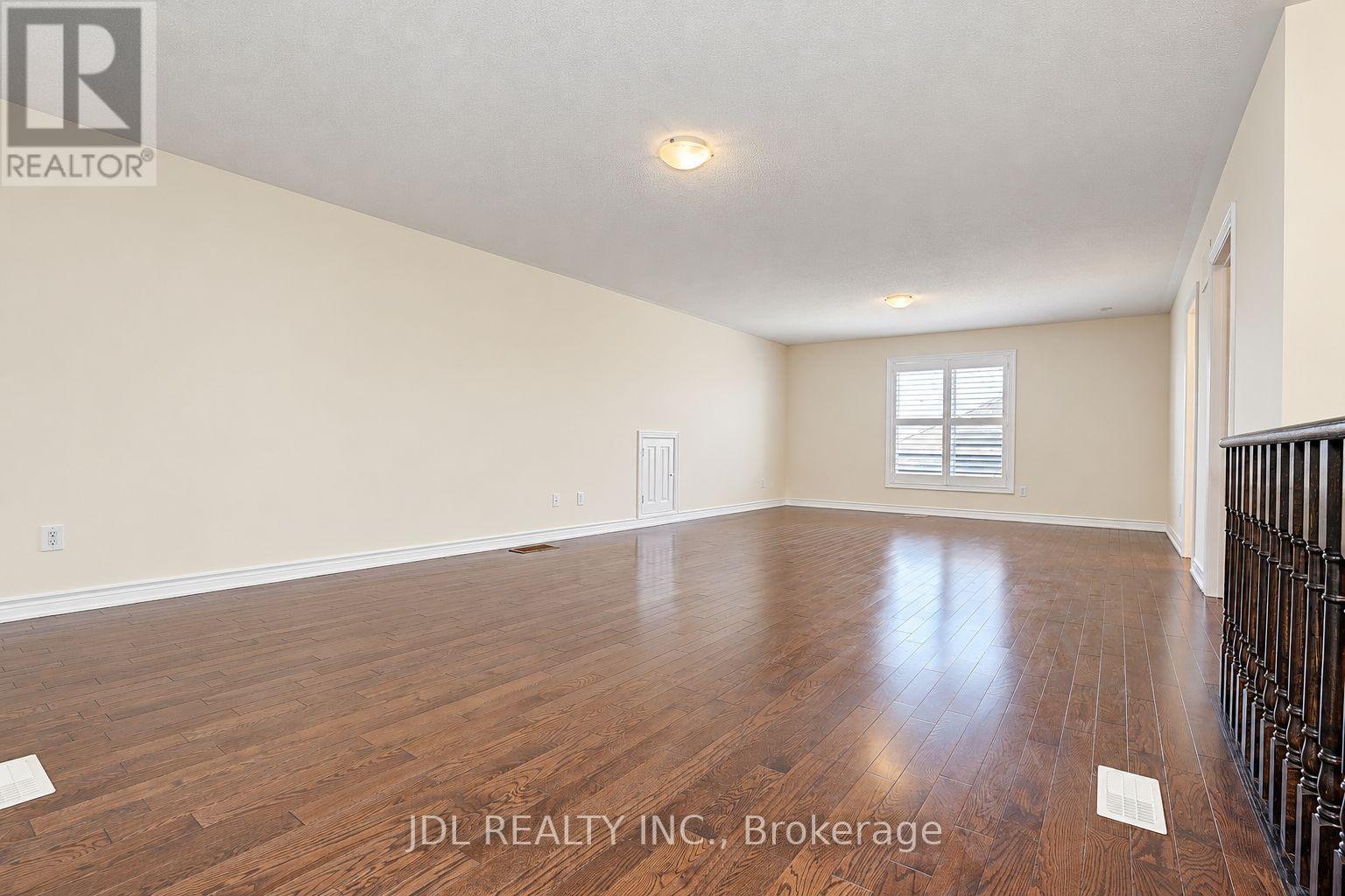 11 Herbert Wales Crescent, Markham, Ontario  L6C 0G1 - Photo 45 - N13883834