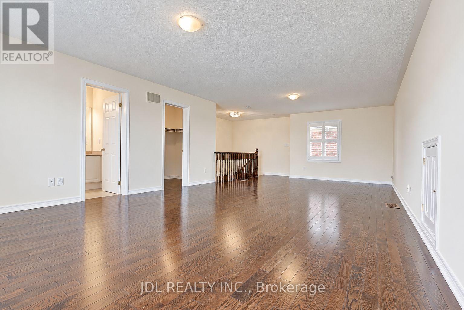11 Herbert Wales Crescent, Markham, Ontario  L6C 0G1 - Photo 47 - N13883834