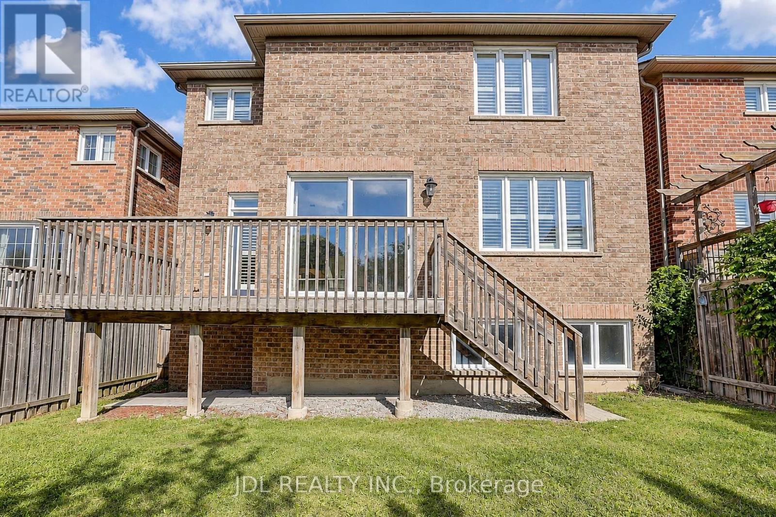 11 Herbert Wales Crescent, Markham, Ontario  L6C 0G1 - Photo 49 - N13883834