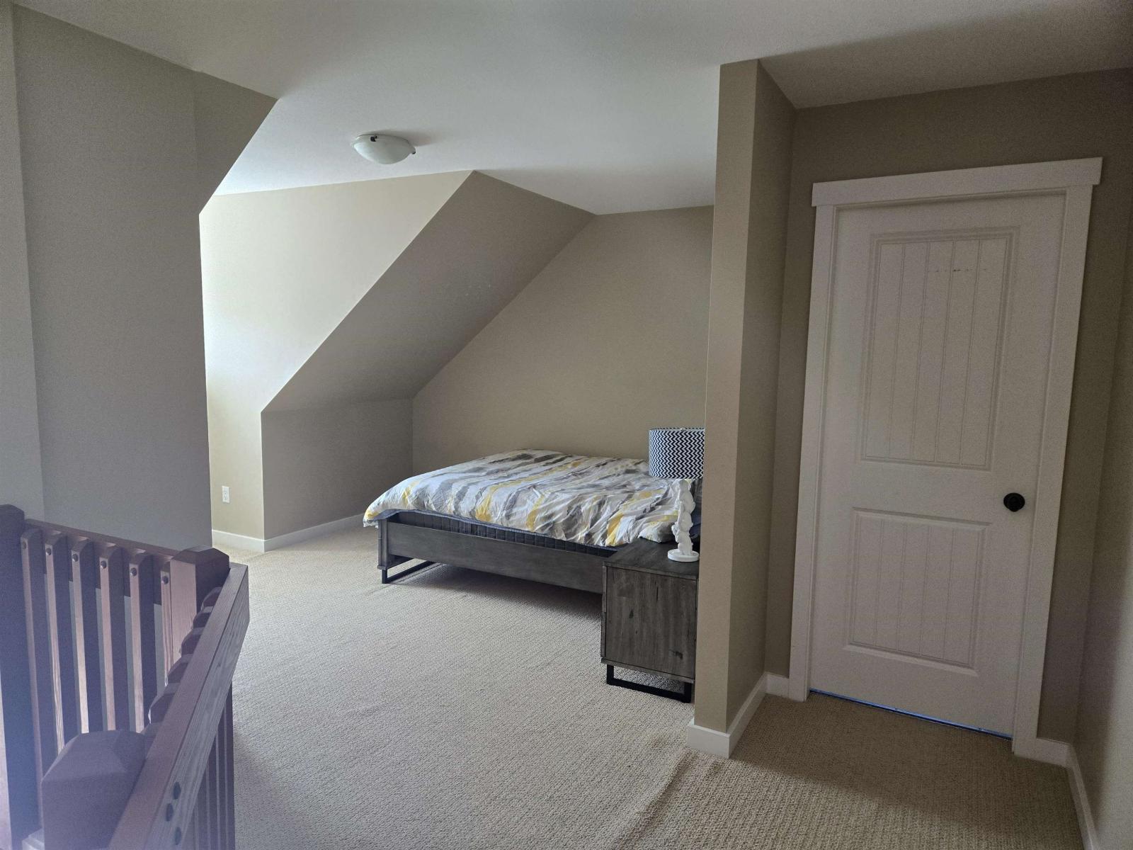 1856 HUCKLEBERRY BEND|Cultus Lake South