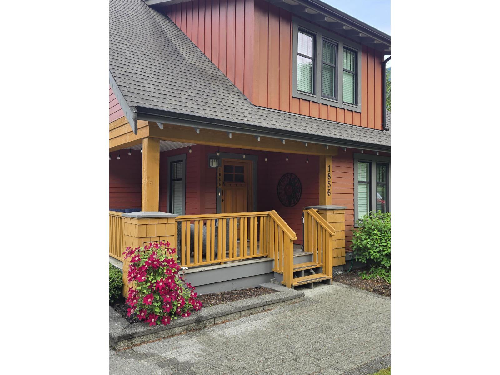 1856 HUCKLEBERRY BEND|Cultus Lake South