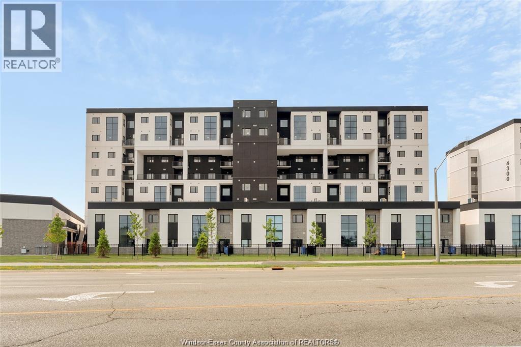 4400 LAURIER Unit# 527, LaSalle, Ontario