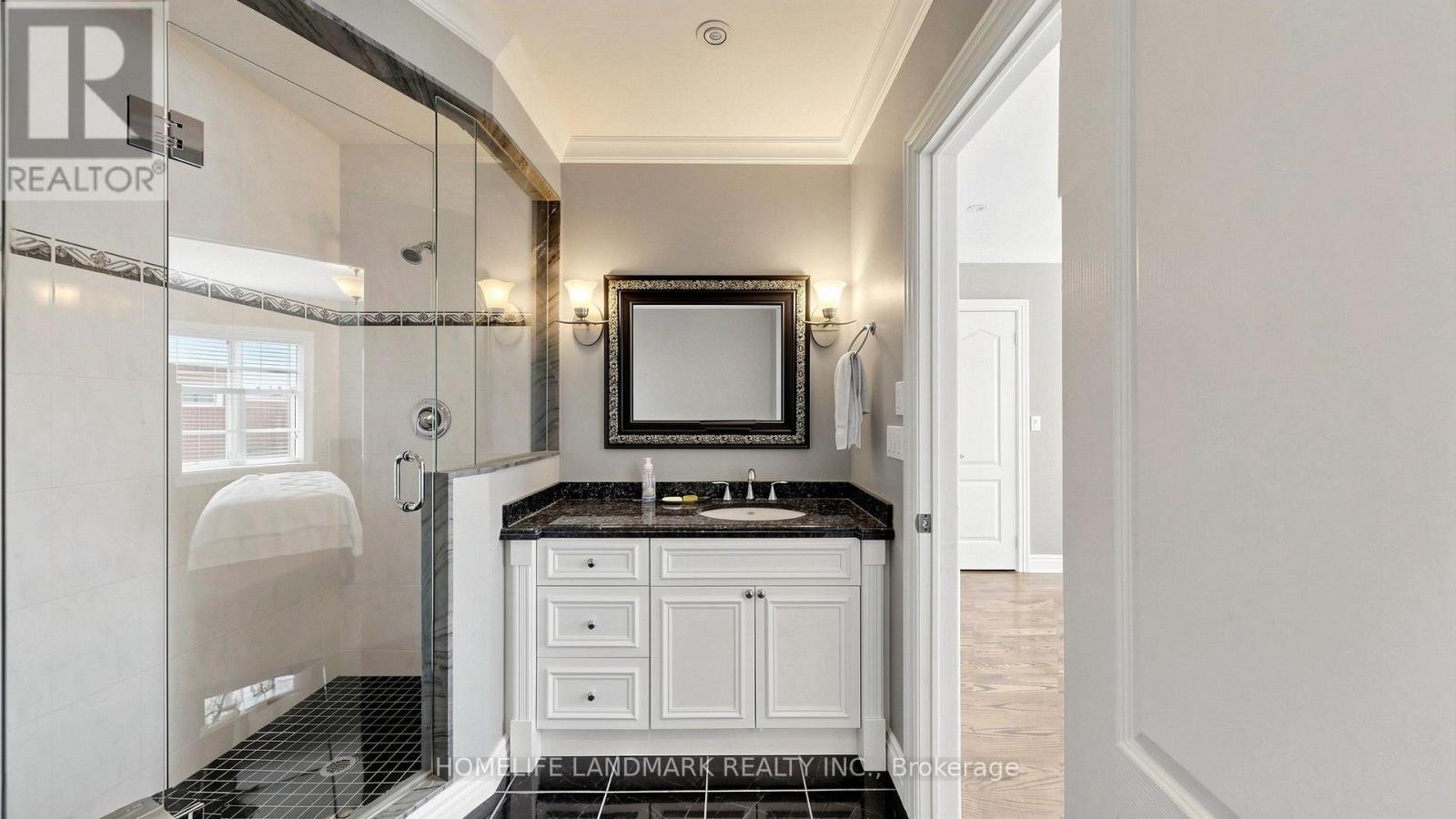 357 Bartlett Avenue N, Toronto, Ontario  M6H 3G8 - Photo 24 - W13883816