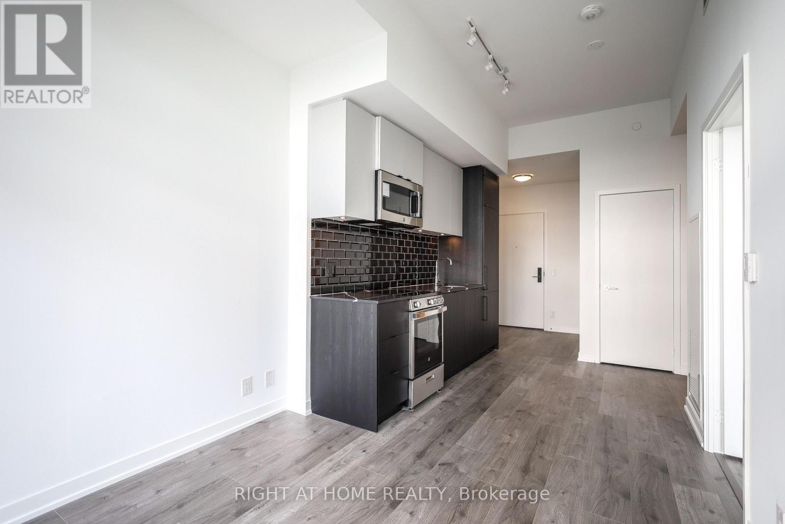 1405 - 285 Dufferin Street, Toronto, Ontario  M6K 1Z7 - Photo 14 - W13883832