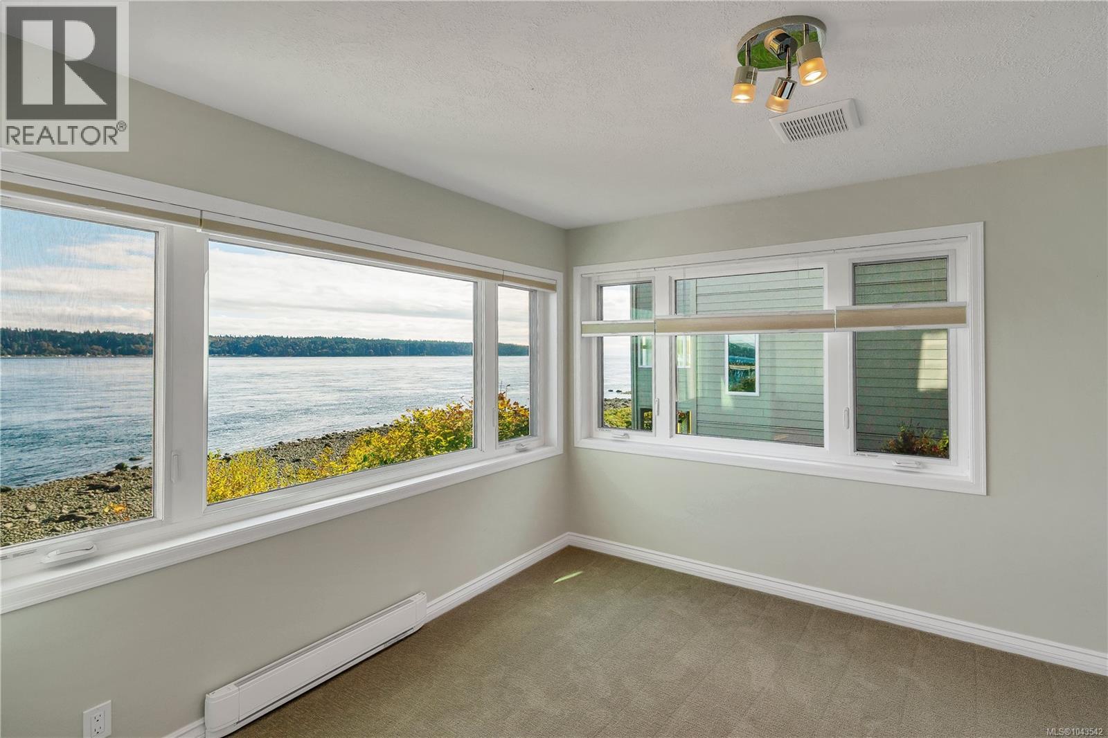 2 553 Island Hwy, Campbell River, British Columbia  V9W 2B9 - Photo 8 - 1043542