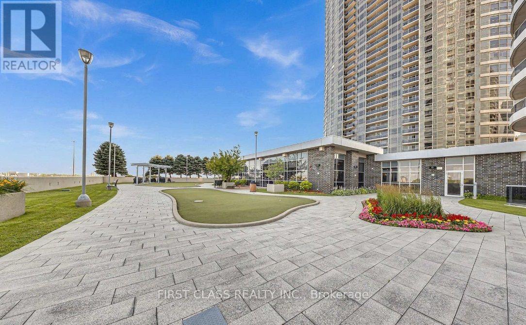 2216 - 135 Village Green Square, Toronto, Ontario  M1S 0G4 - Photo 5 - E13866946