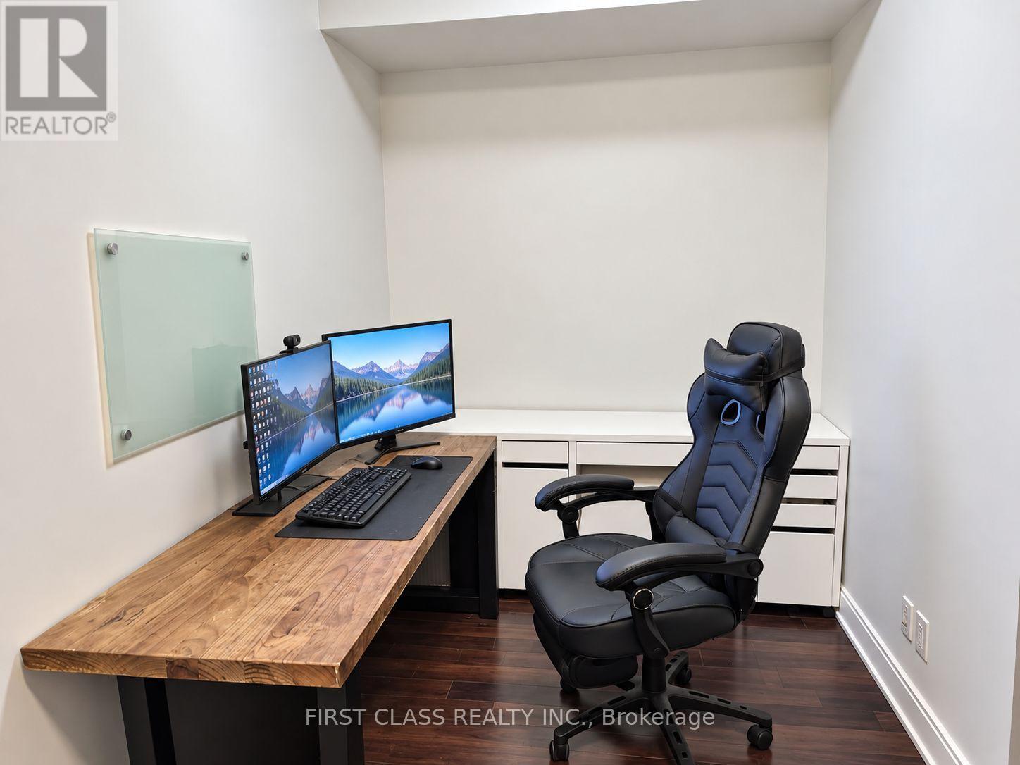 2216 - 135 Village Green Square, Toronto, Ontario  M1S 0G4 - Photo 15 - E13866946