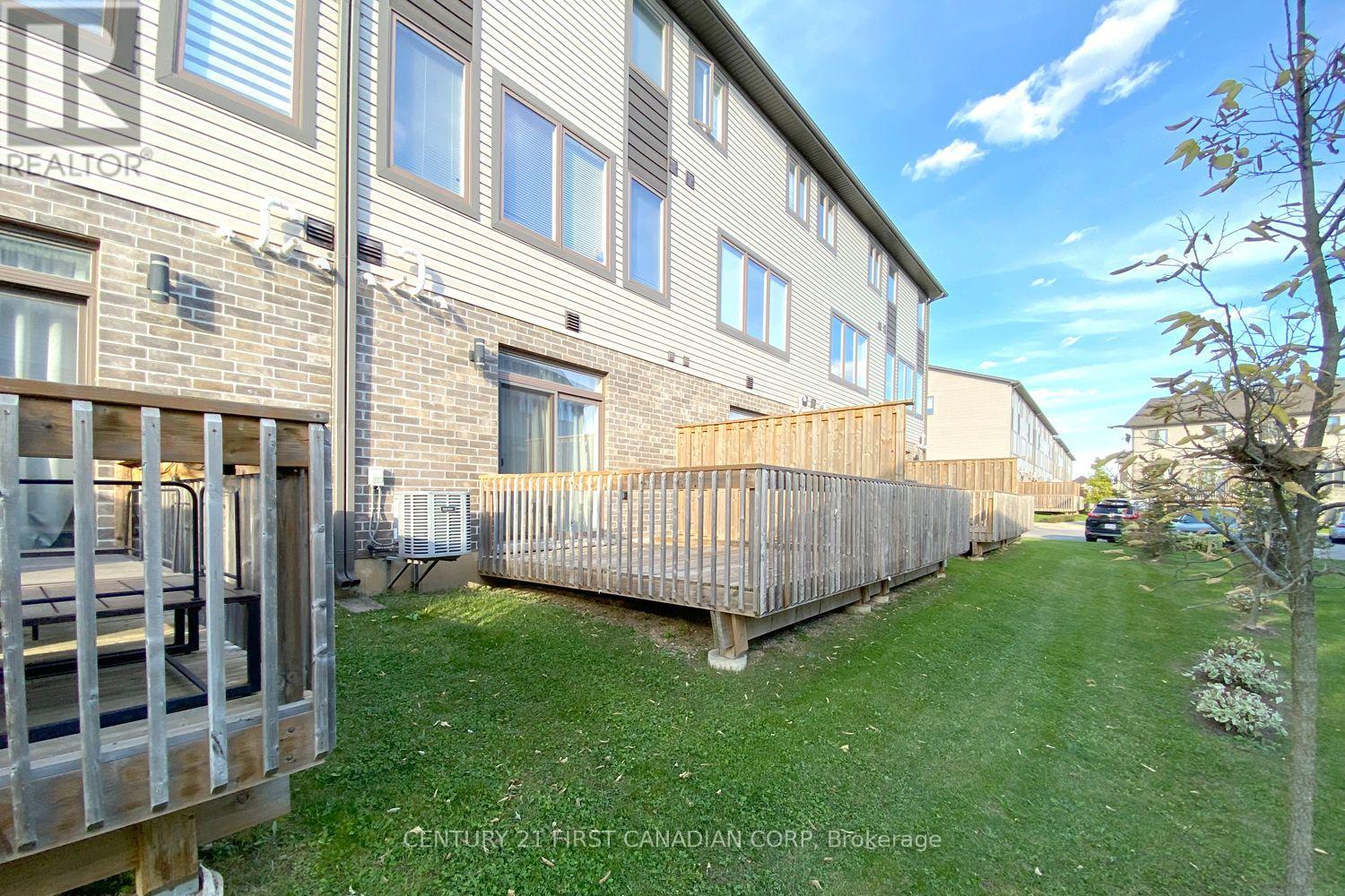 100 - 2070 Meadowgate Boulevard, London South, Ontario  N6M 1C6 - Photo 18 - X13881218