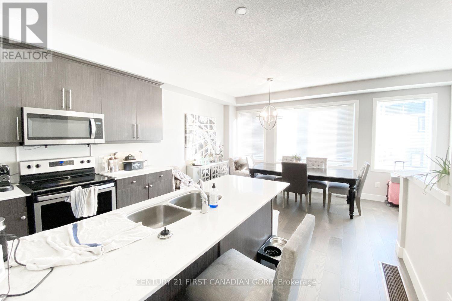 100 - 2070 Meadowgate Boulevard, London South, Ontario  N6M 1C6 - Photo 9 - X13881218