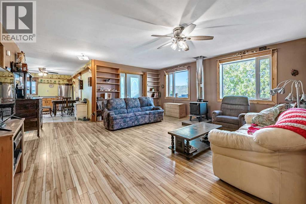 64076 610 Avenue W, Rural Foothills County, Alberta  T1V 1N2 - Photo 13 - A2350706
