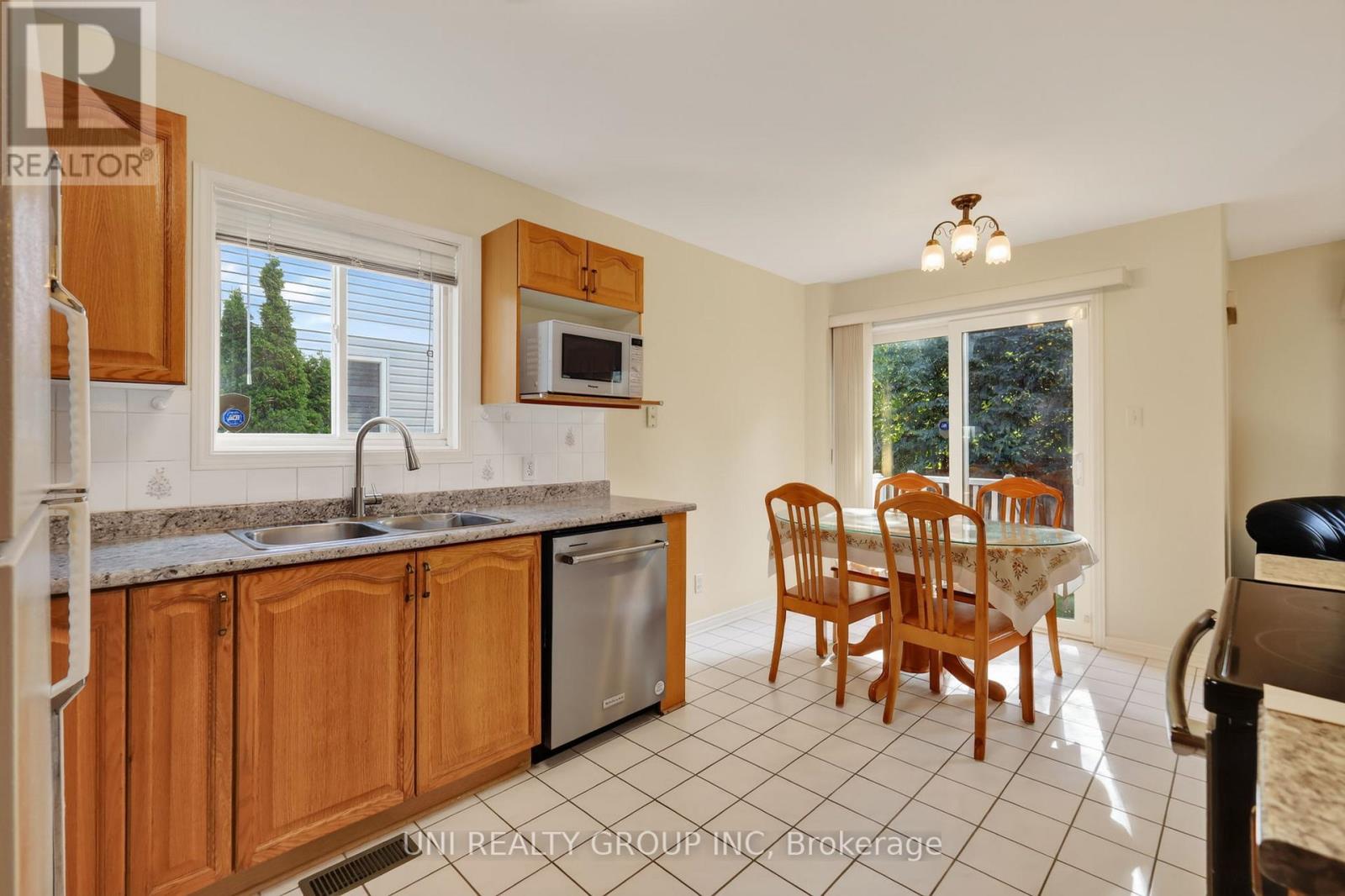 43 Crystal Park Crescent, Ottawa, Ontario  K2C 4A3 - Photo 11 - X13883910